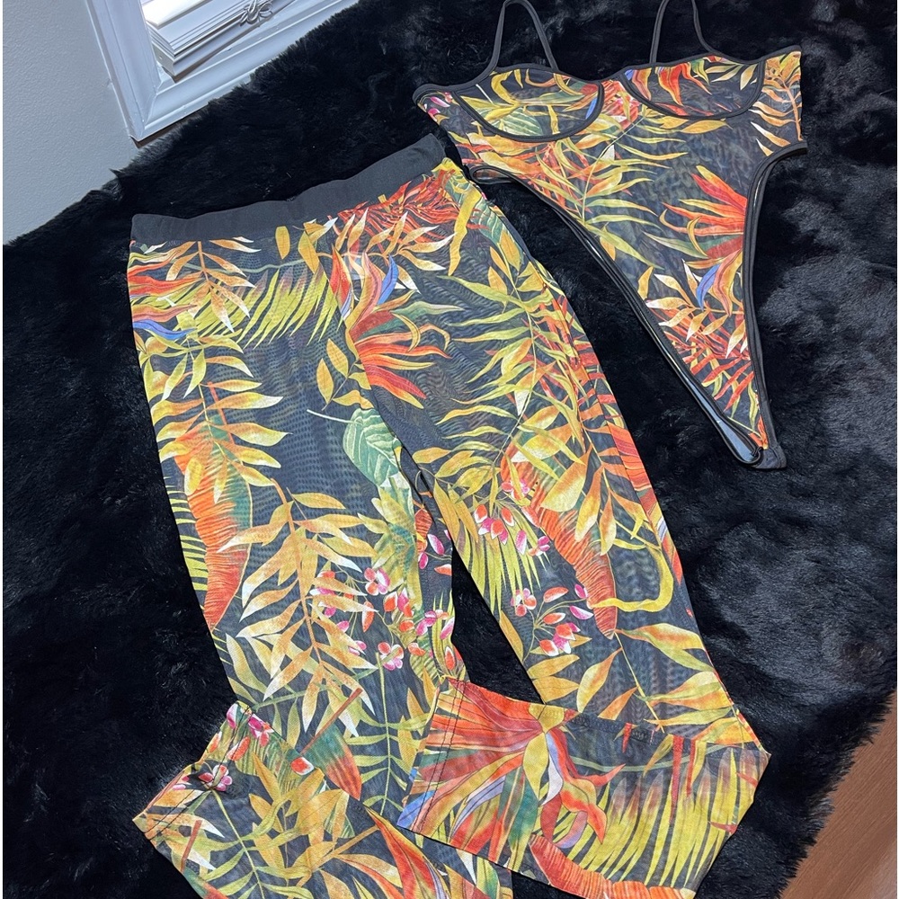 Floral mesh, two piece set